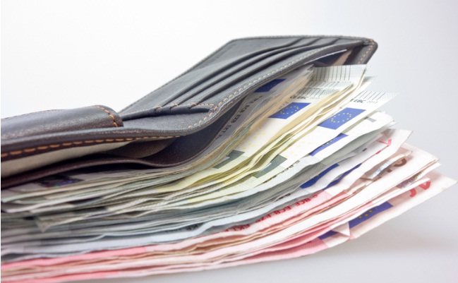 romani satisfactie financiara