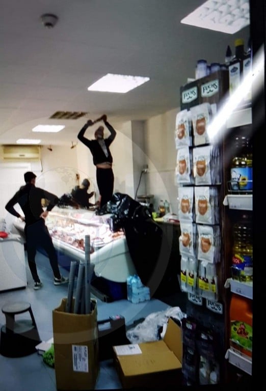 magazin satu mare zugraveala