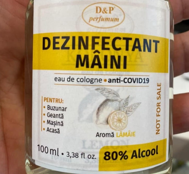 eticheta falsa dezinfectant