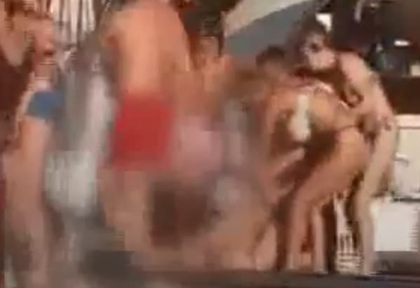 bataie piscina bucuresti